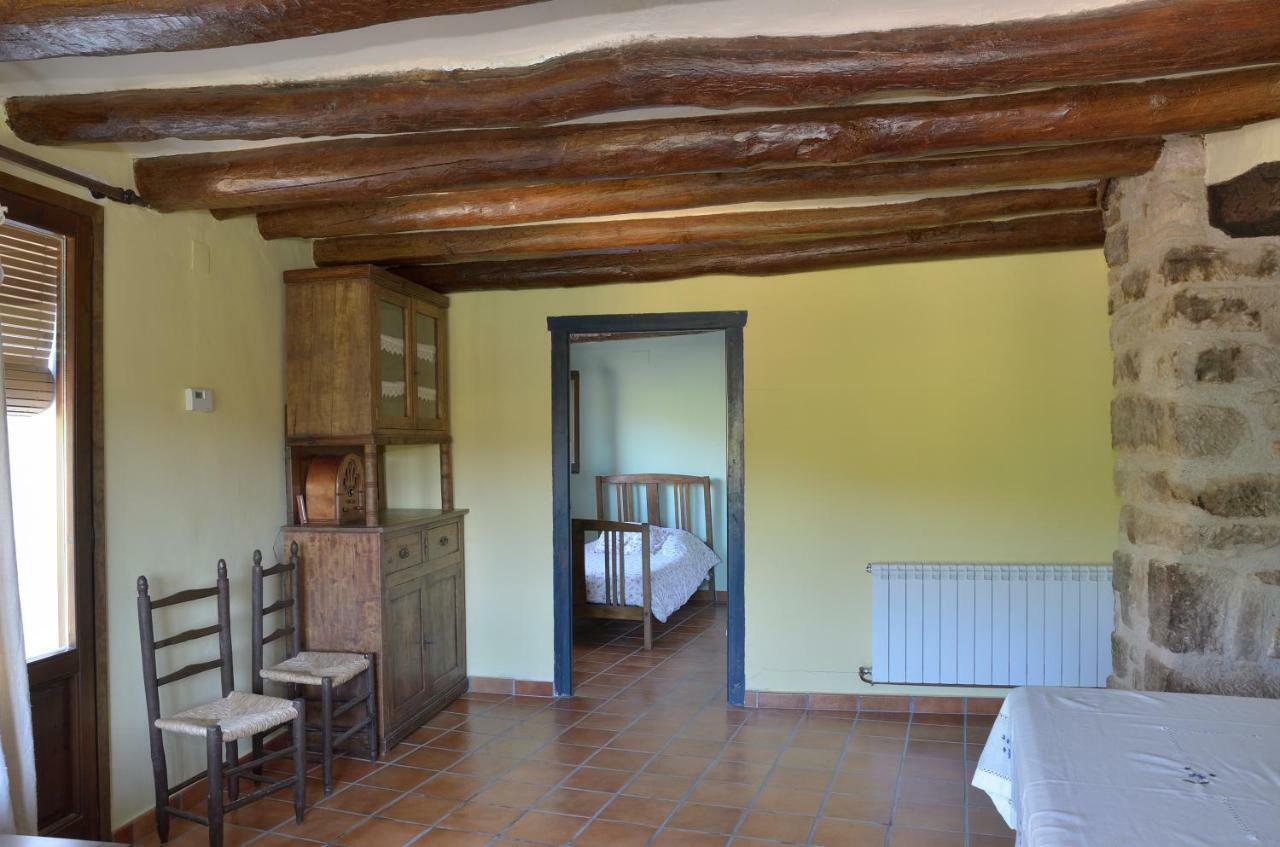 Radiquero Apartamento Vivienda Sampietro מראה חיצוני תמונה